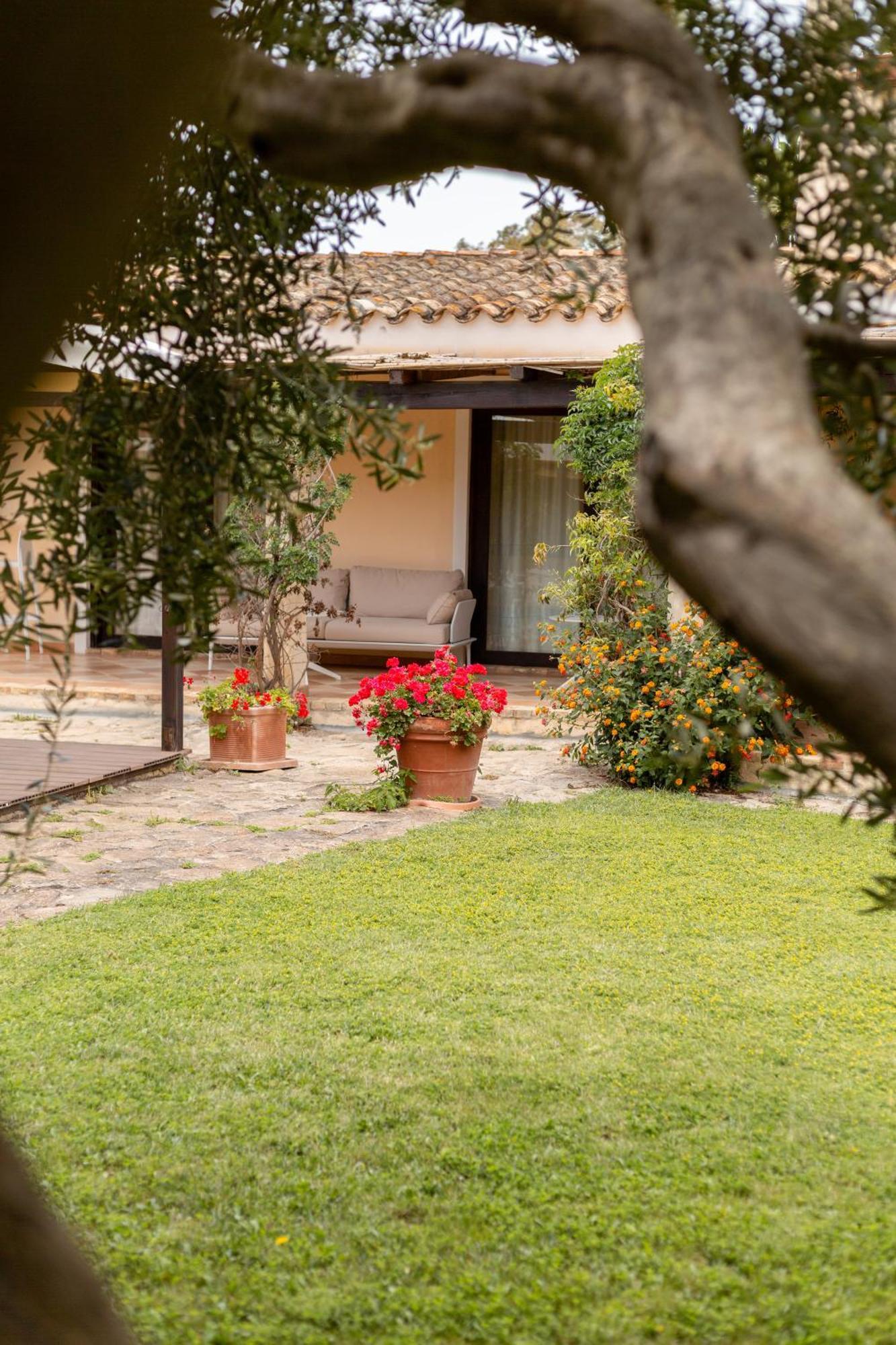 Porto Giunco Residence Villasimius Εξωτερικό φωτογραφία