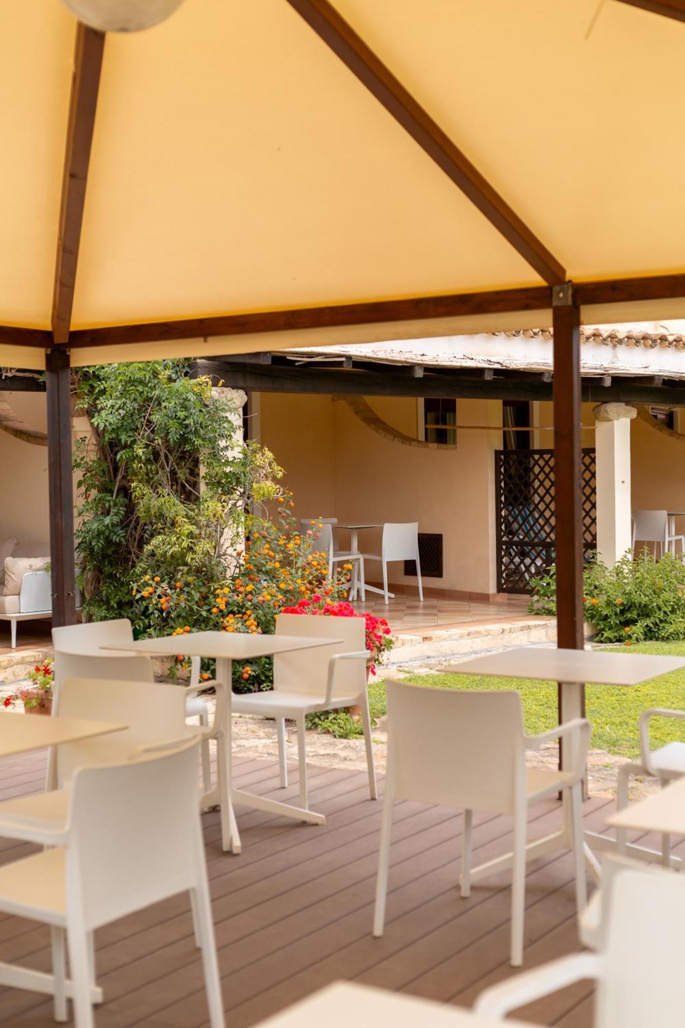 Porto Giunco Residence Villasimius Εξωτερικό φωτογραφία